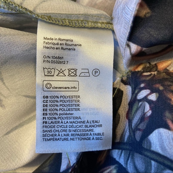 H&M Tropical Floral Jumpsuit Women’s Size 4 - Picture 3 of 7